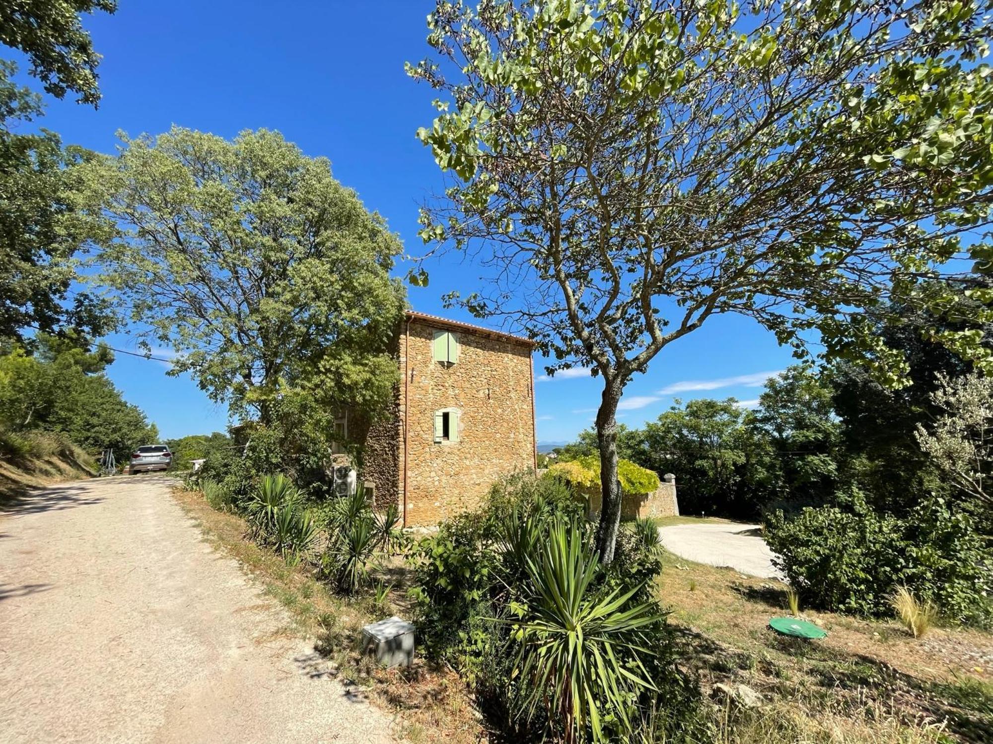 Les Yourtes De Provence Saint-Paulet-de-Caisson Eksteriør bilde