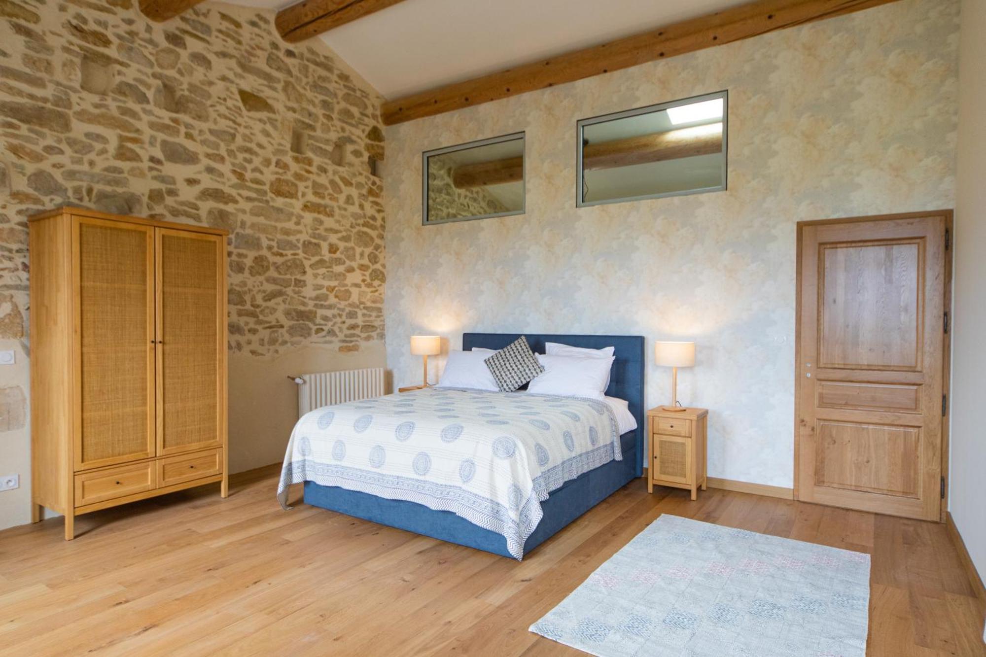 Les Yourtes De Provence Bed & Breakfast Saint-Paulet-de-Caisson Rom bilde